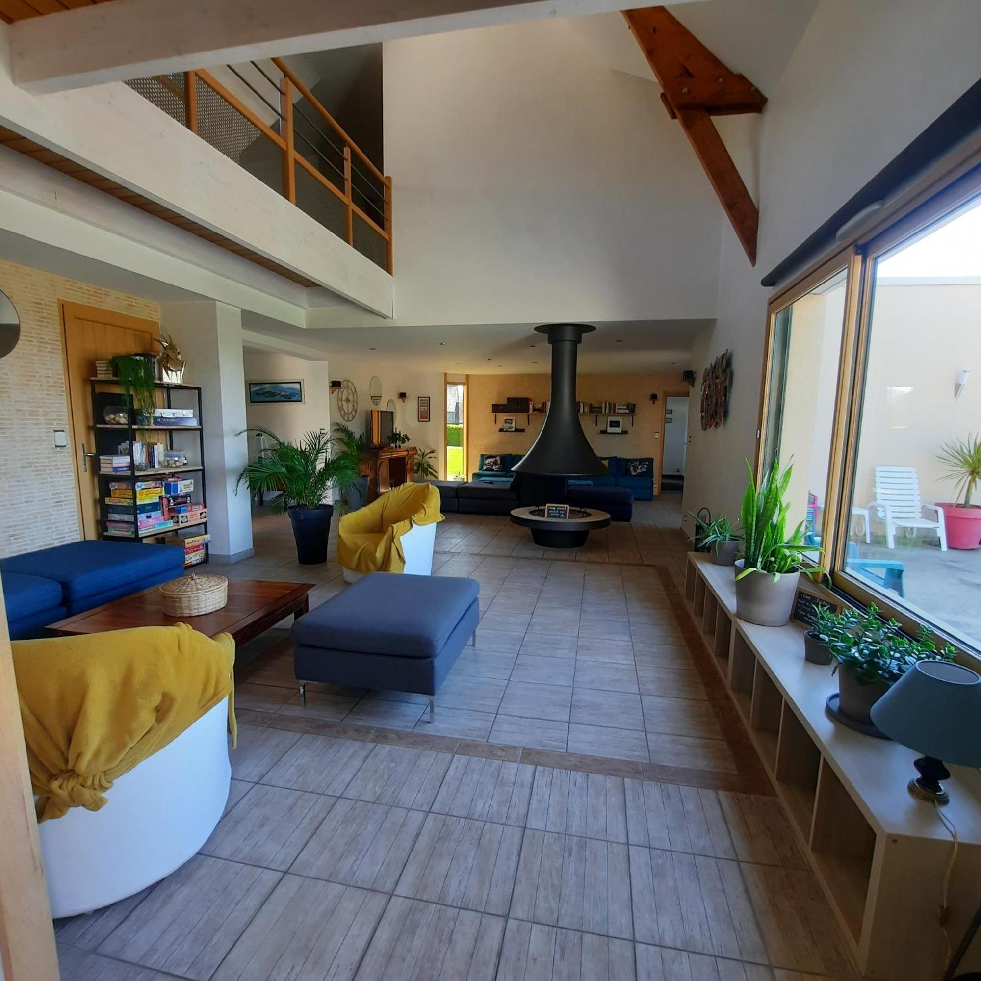 Magnifique Villa Avec Piscine Interieure Saint-Pois 외부 사진
