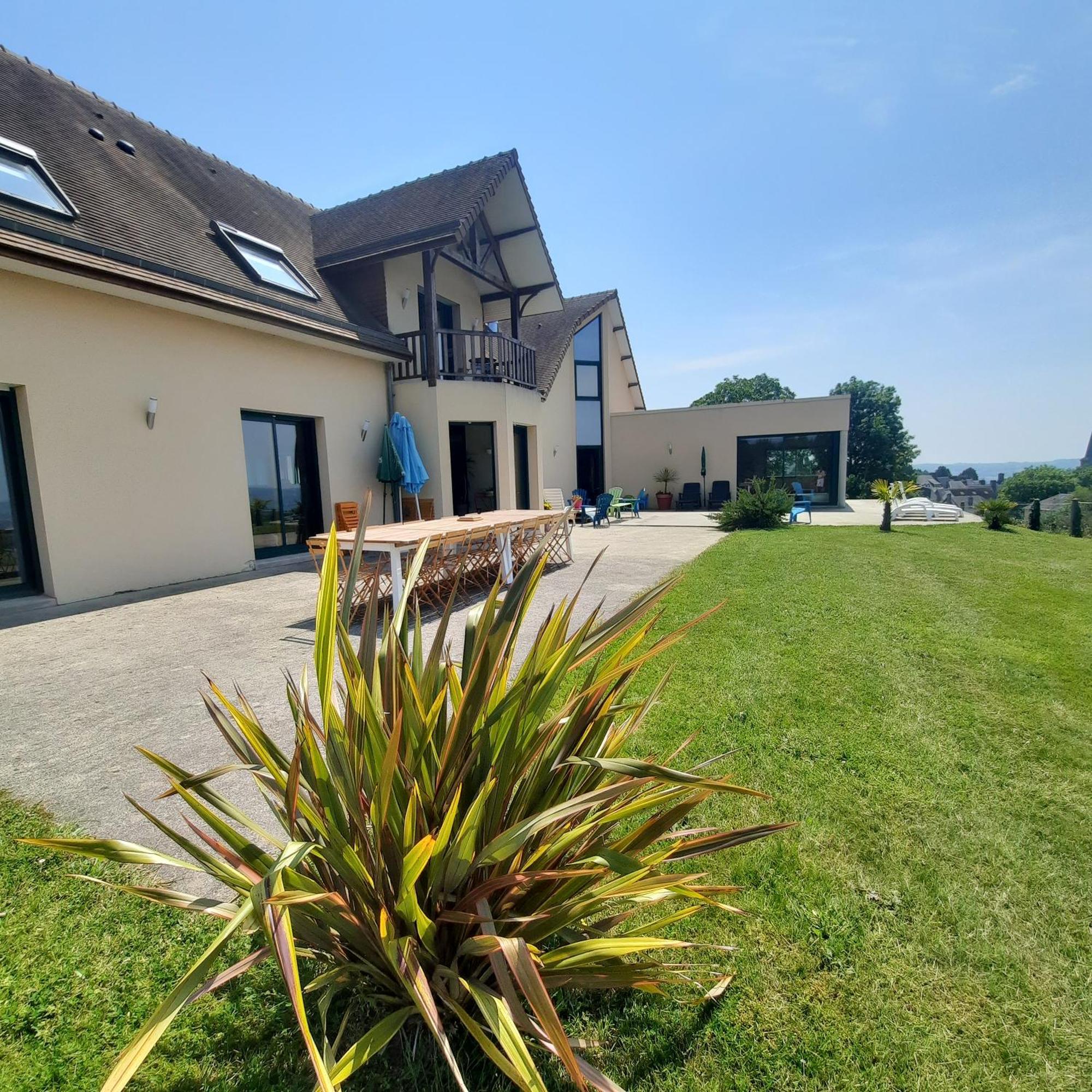 Magnifique Villa Avec Piscine Interieure Saint-Pois 외부 사진